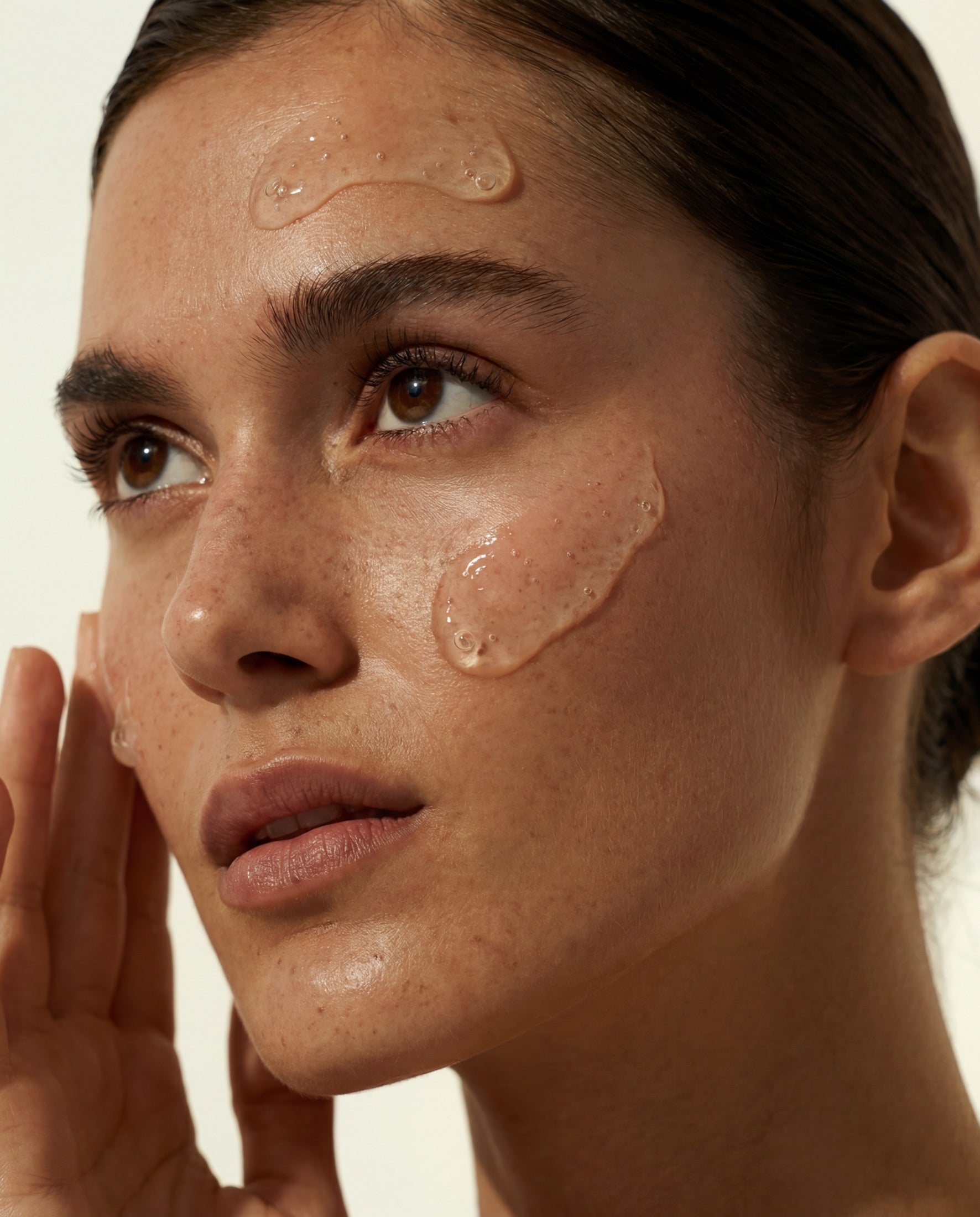 REVEAL frame 04 · on the skin