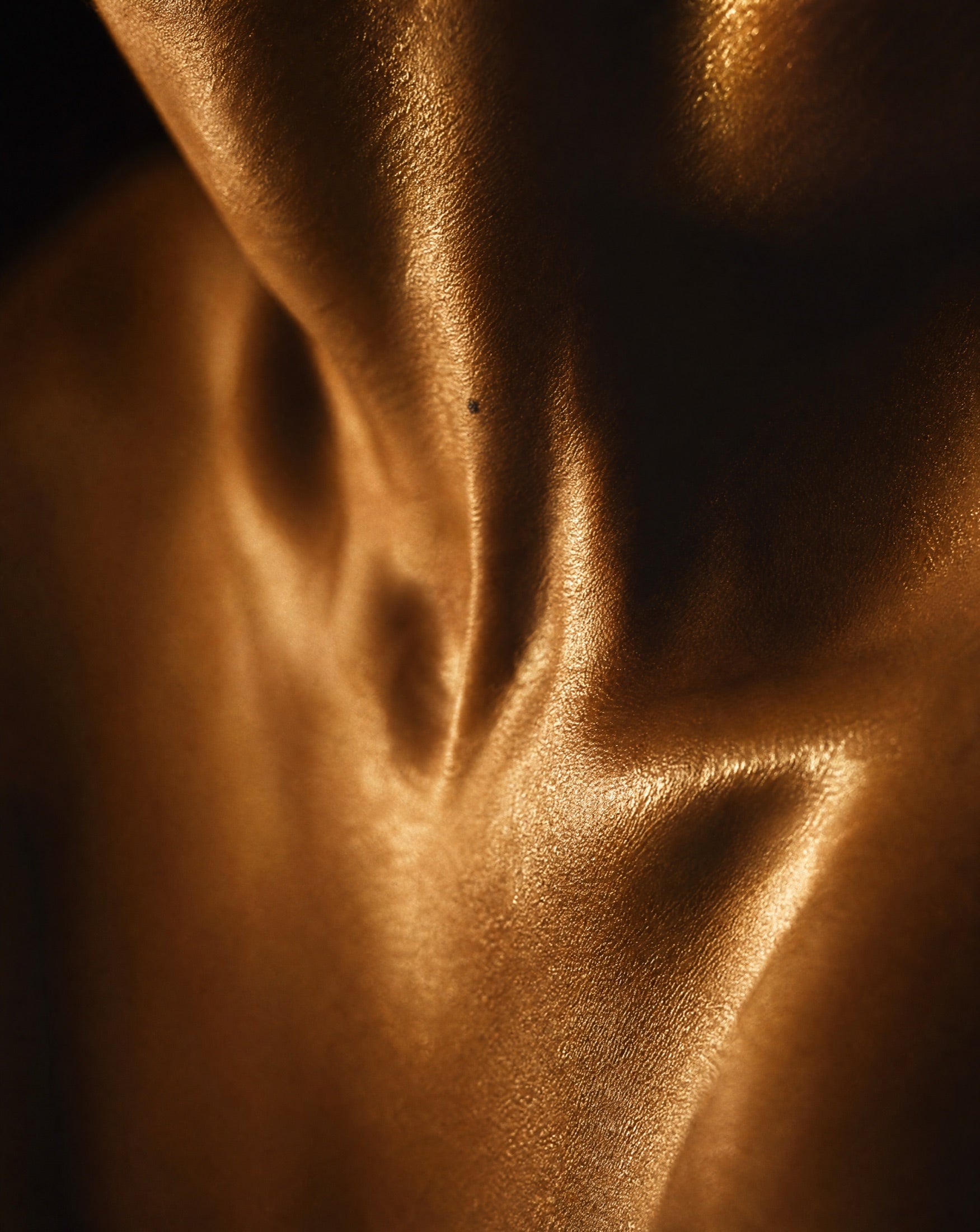 SOLEIL frame 04 · on the skin