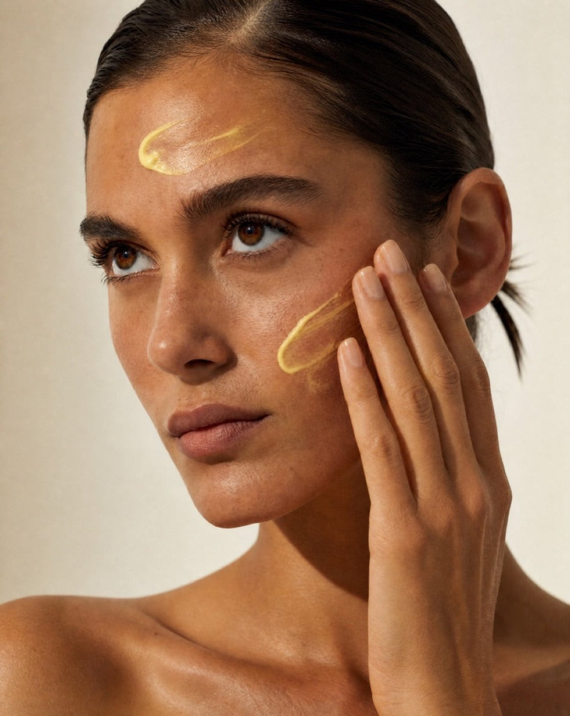 Radiance and tone: LUMIS applied to skin